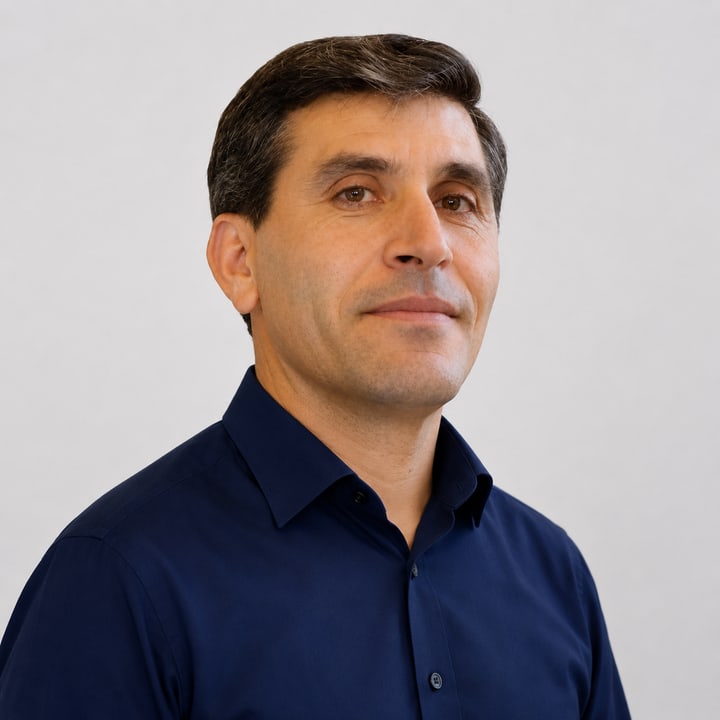 دکتر مجید علومی بایگی