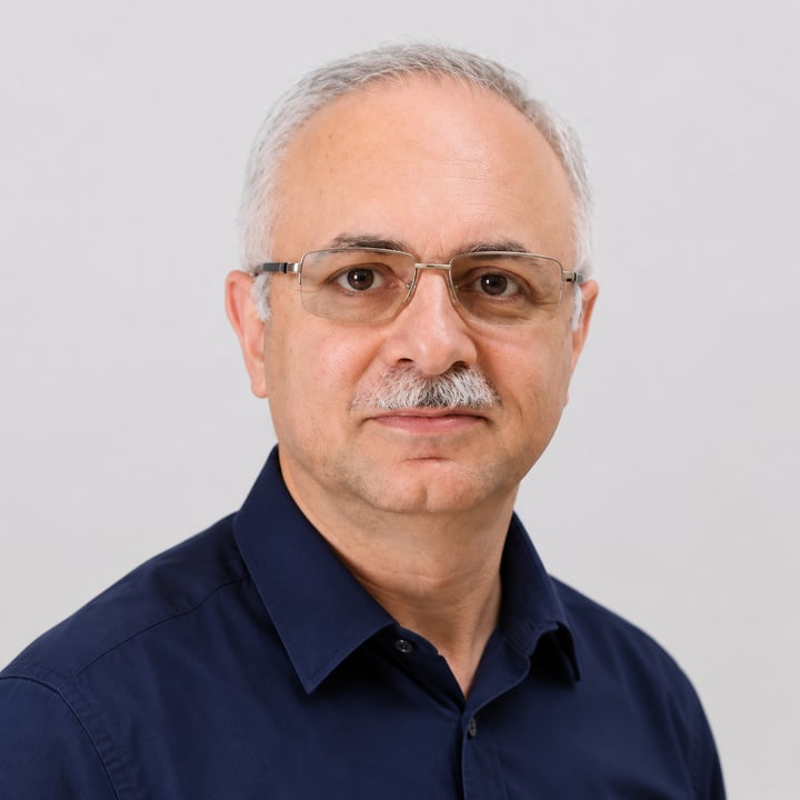 دکتر مهرداد شکوه صارمی