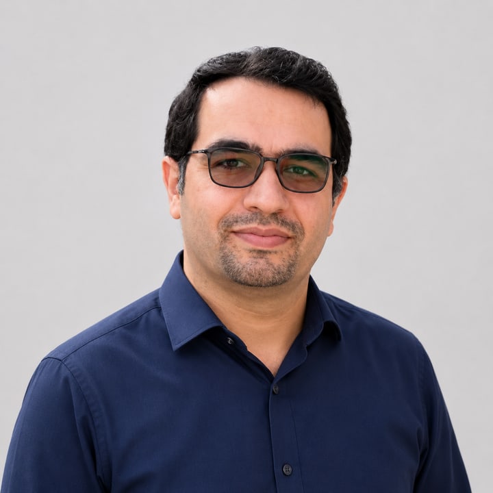دکتر رضا لطفی
